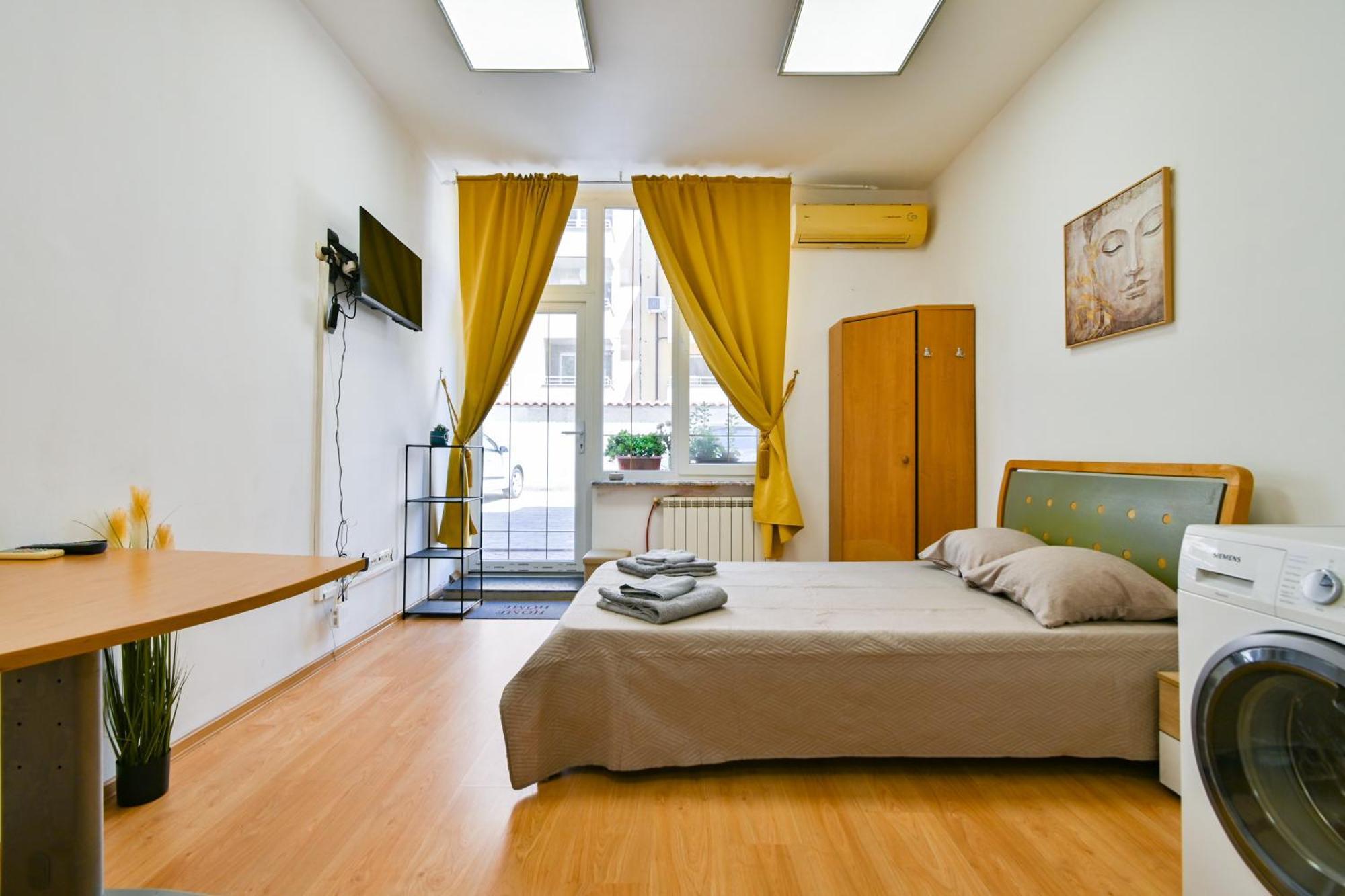 Cozy Apartment In Central Sofia Esterno foto